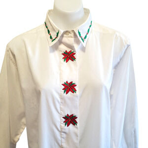 Orvis Christmas Blouse Embroidered Holly Poinsettia Old Money Prep Quiet Luxury